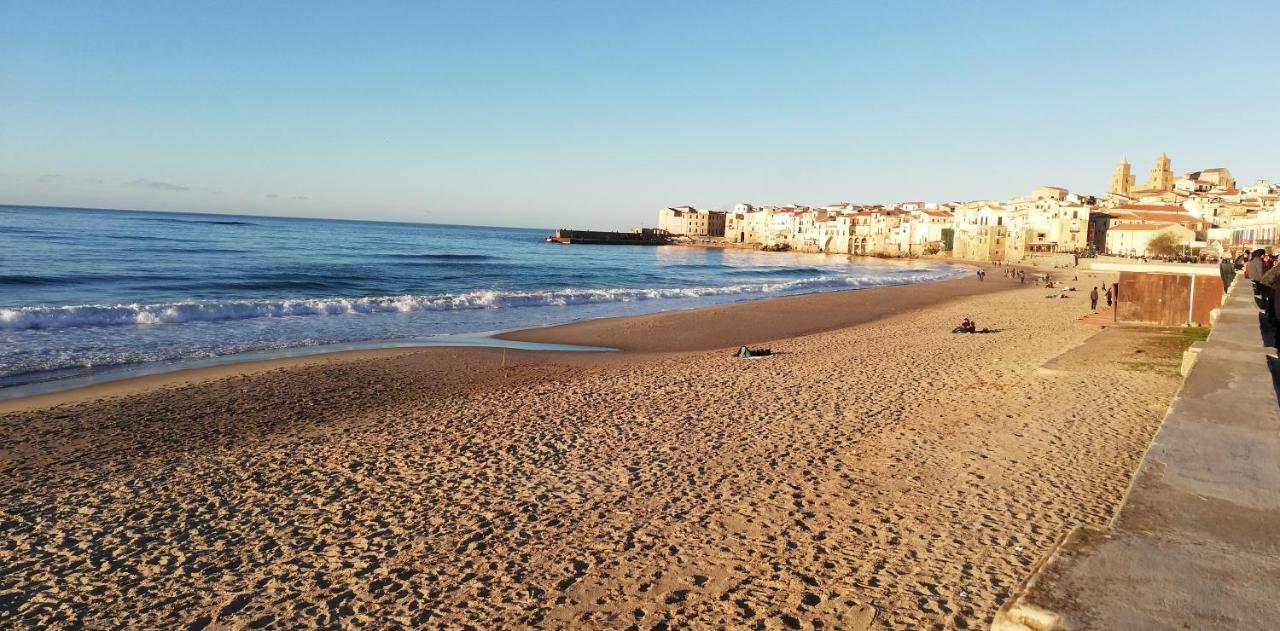 צ'פאלו Familyholidays La Finestra Di Fronte מראה חיצוני תמונה